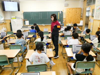 タブレット学習の様子