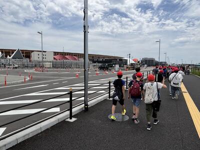 会場
